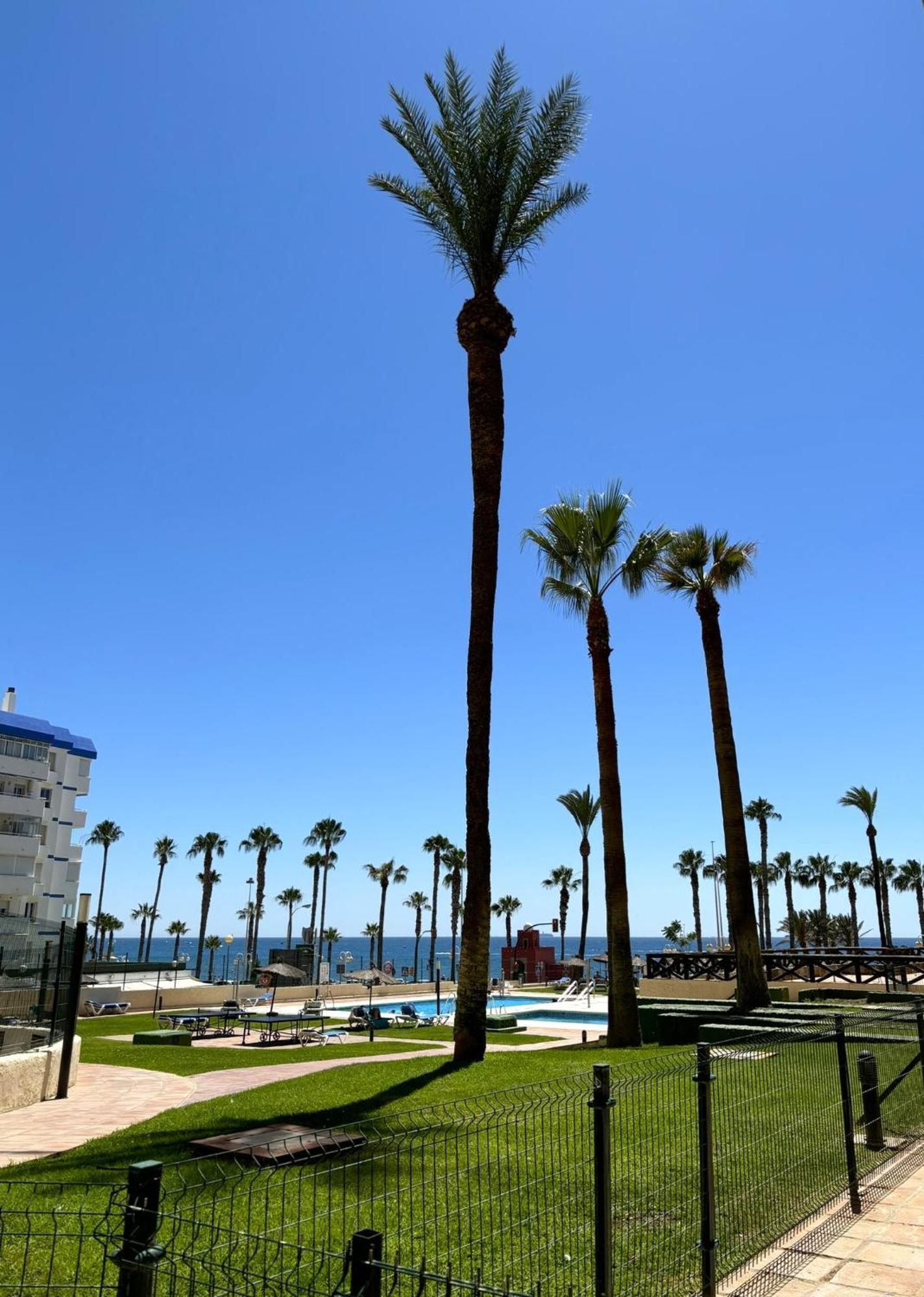 Aloha Playa Vistas Al Mar Benalmádena Exterior foto